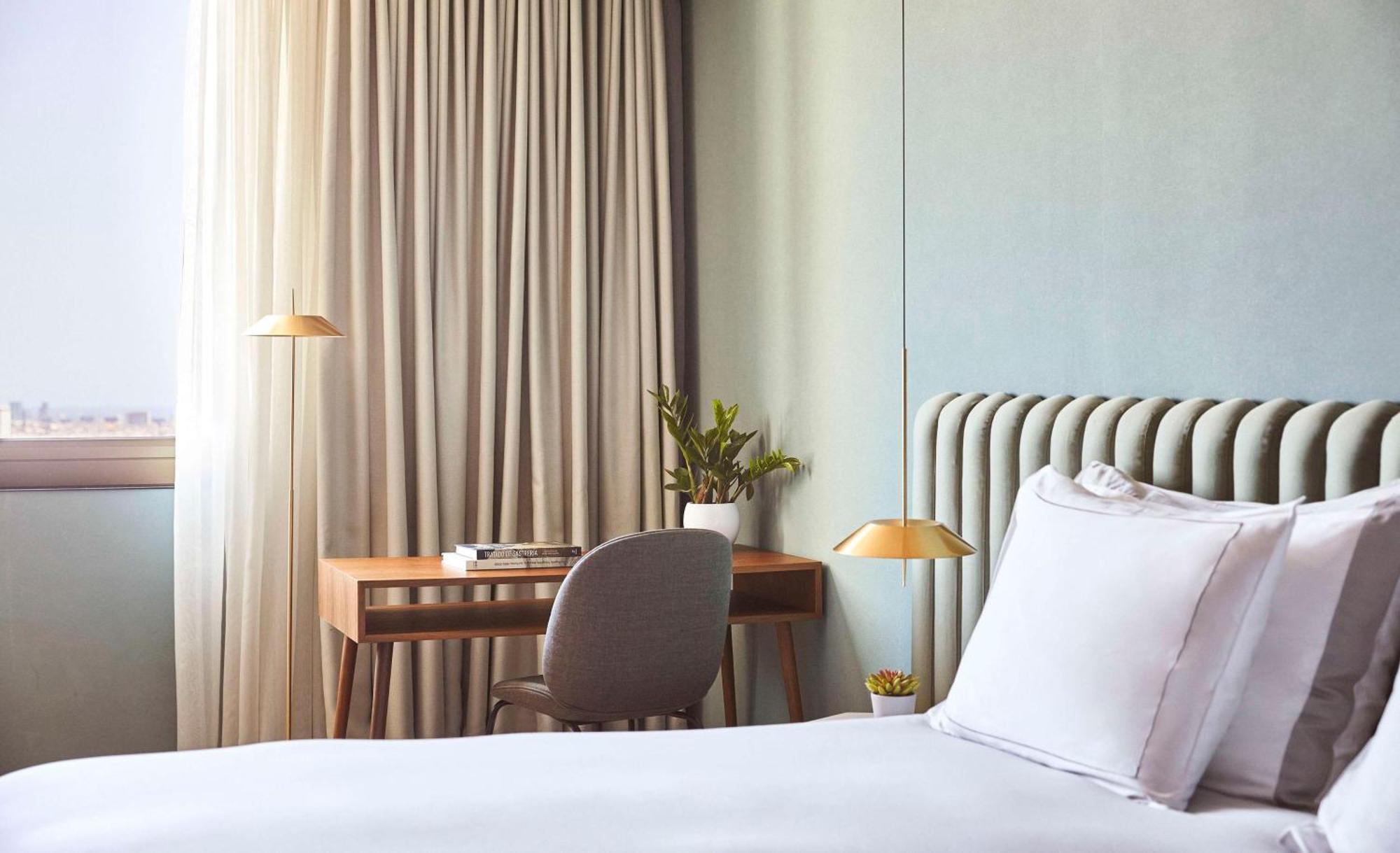 Отель Grand Hyatt Барселона Экстерьер фото