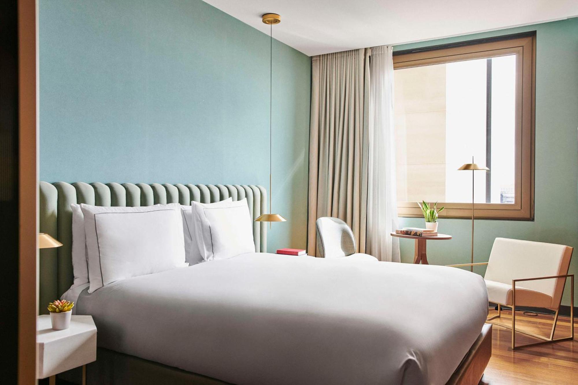 Отель Grand Hyatt Барселона Экстерьер фото