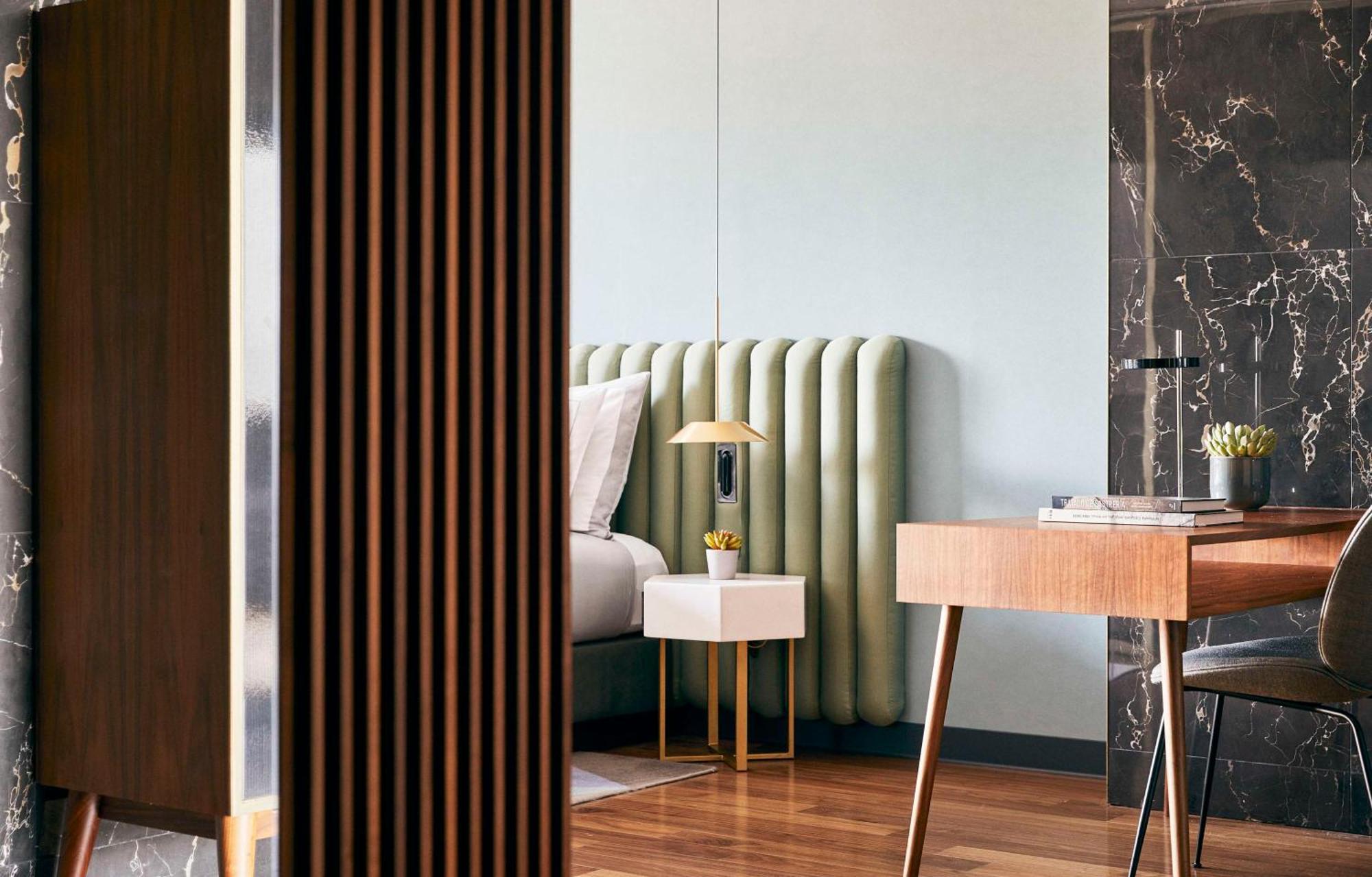 Отель Grand Hyatt Барселона Экстерьер фото