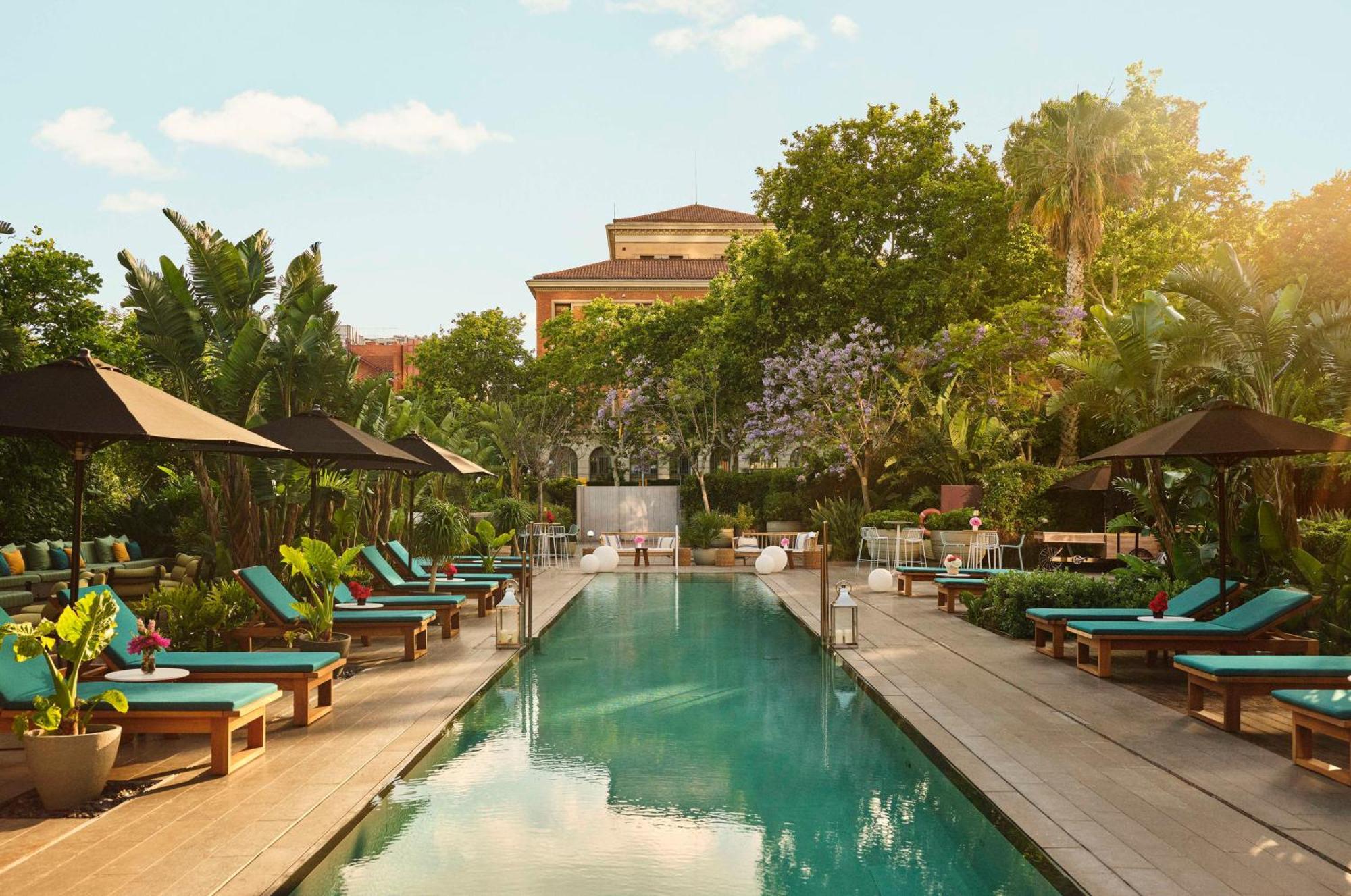 Отель Grand Hyatt Барселона Экстерьер фото